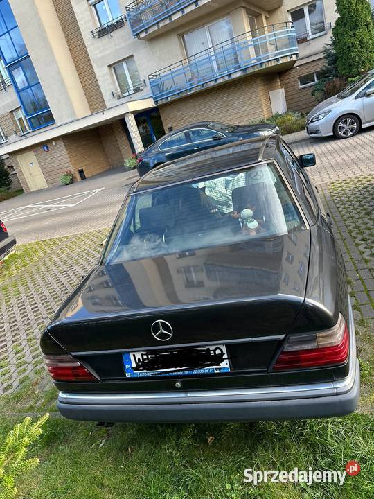 Mercedes W 124 diesel 30 1992 nieuszkodzony Warszawa sprzedam