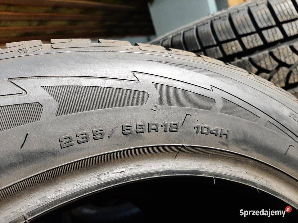 2x Opona UŻYWANA ZIMOWA 23555R18 GOODYEAR 119 sprzedam