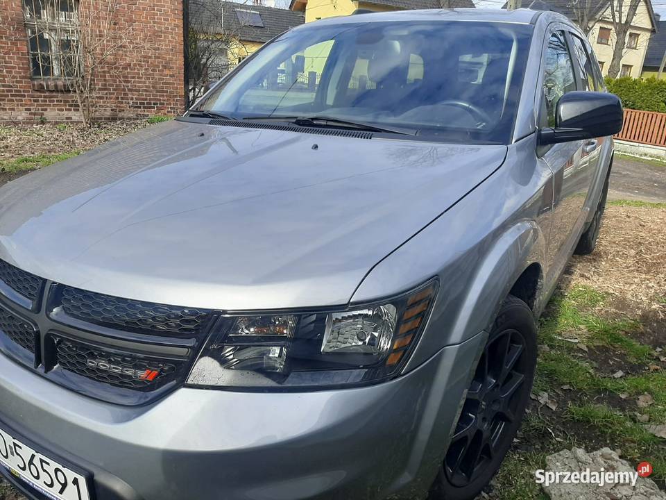 Sprzedam DODGE JOURNEY mały Przebieg sprzedam