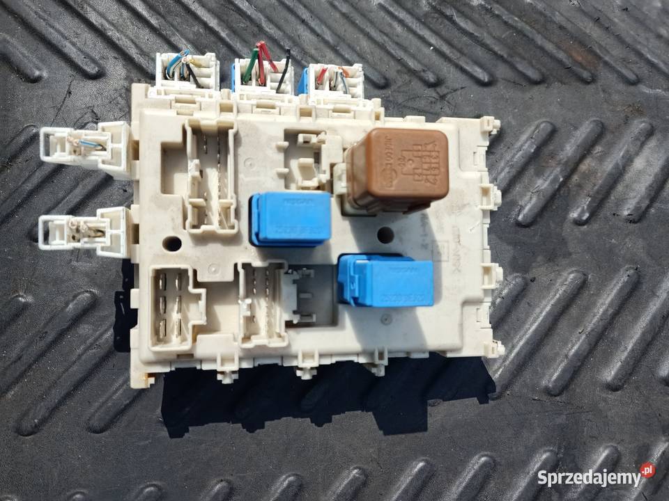 Skrzynka bezpieczników nissan primera P12 Szczecin