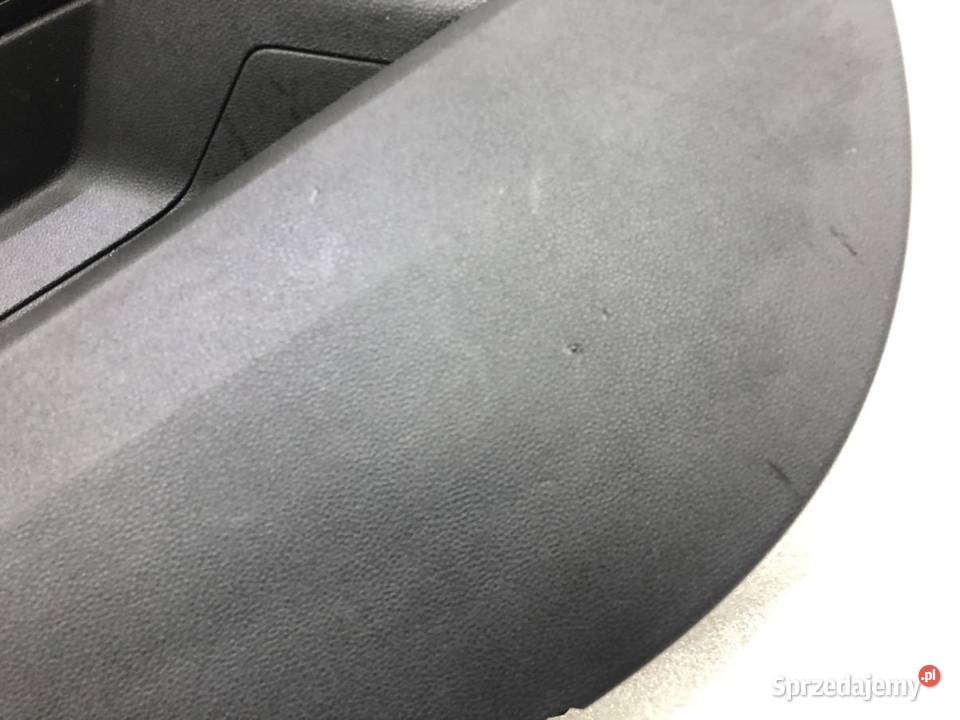 BOCZEK DRZWI PRAWY PRZÓD 809008061R DUSTER II