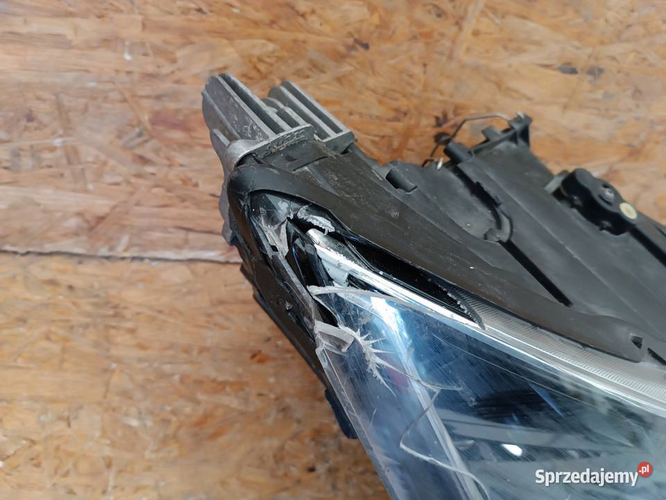 LAMPA REFLEKTOR PRAWY PRZÓD EU SEAT LEON III 12 wielkopolskie Nowy Tomyśl