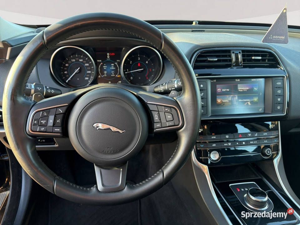 Jaguar XE XE 20 D 180 Podgrzf Czpark NAVI Salon Jaguar Gdańsk