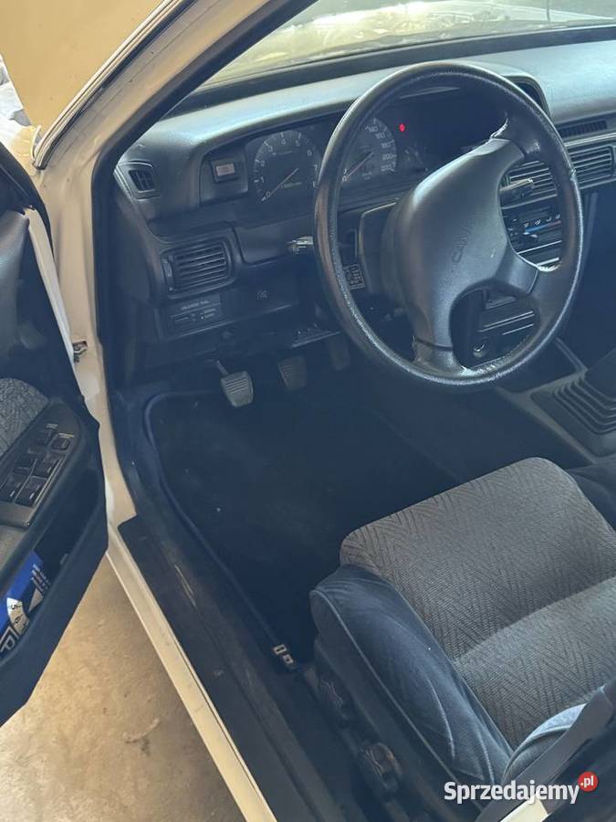 Toyota Camry 1986r Japoński klasyk manualna Chrząchówek