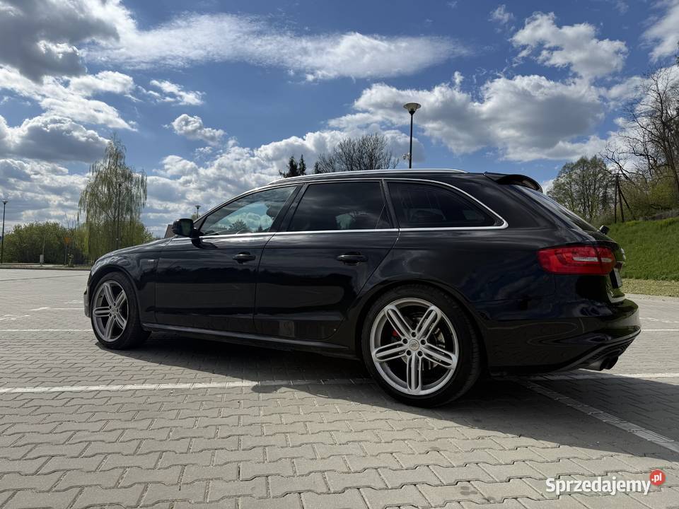 Audi A4 B8 20TDI Quattro nieuszkodzony A4 Godowa
