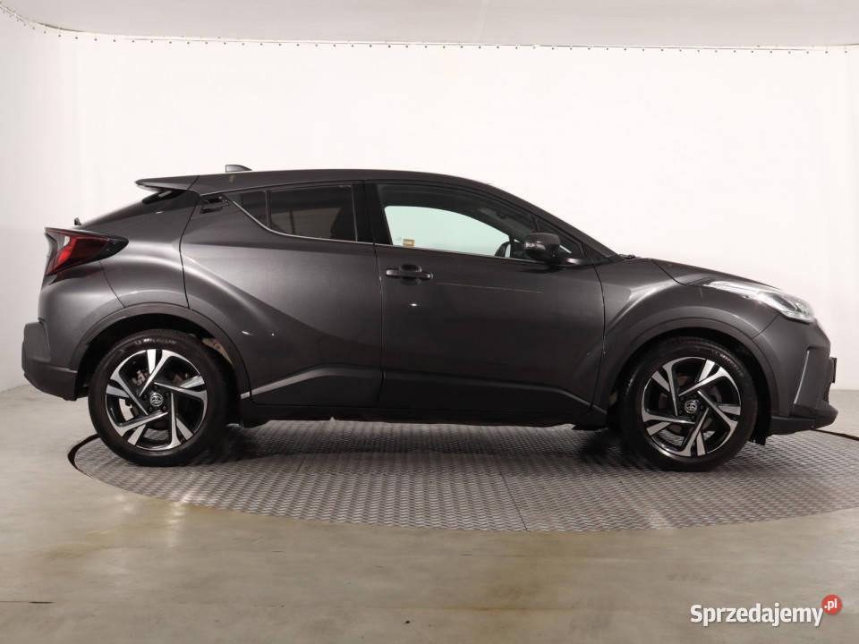 Toyota CHR 18 Hybrid sprzedam
