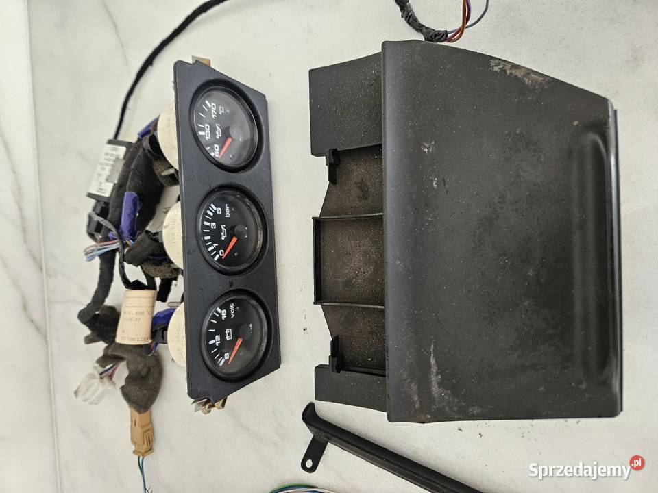 Zegary dodatkowe audi 80 B3 B4 S2 komplet pp z osobowe Sokółka sprzedam