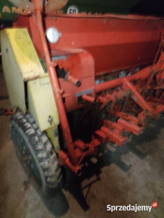 Sprzedam siewnik poznaniak z 1988r na docisku Szczytniki