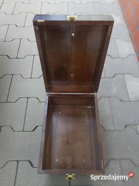 Drewniana skrzynka na akcesoria obuwnicze Legnica