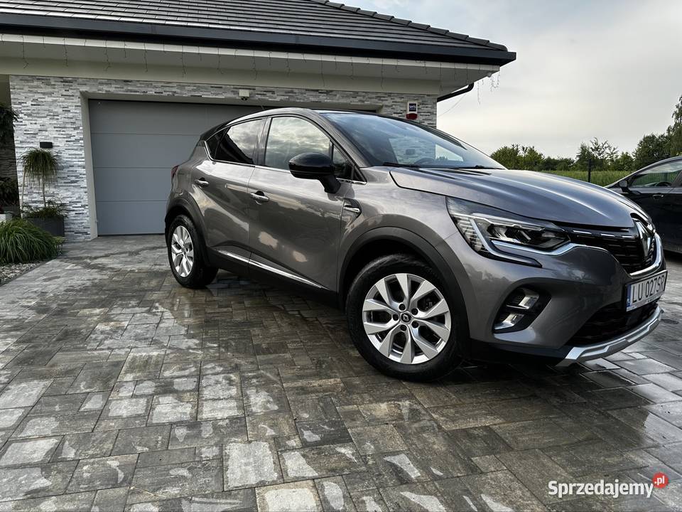 Renault CAPTUR 10 2021 asystent pasa ruchu