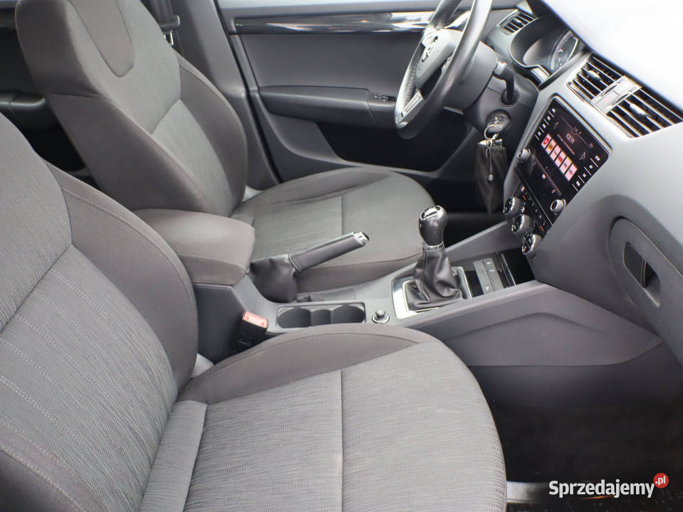 Skoda Octavia 15 TSI Rok produkcji 2018 Katowice