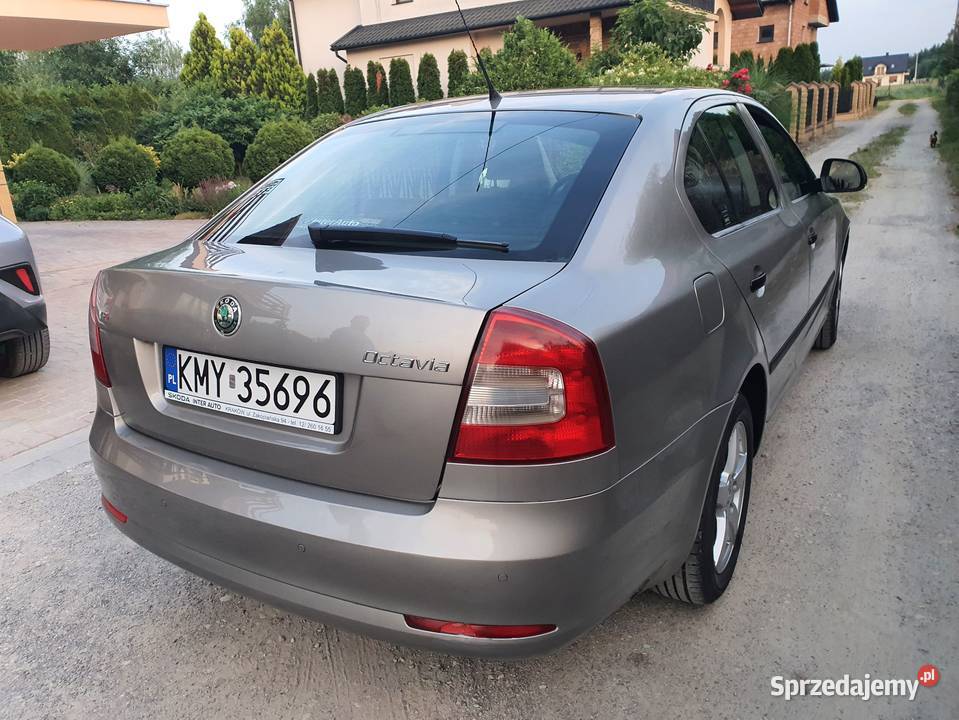 SKODA OCTAVIA 16 BENZYNA Z GAZEM 2009 małopolskie Łęg Tarnowski