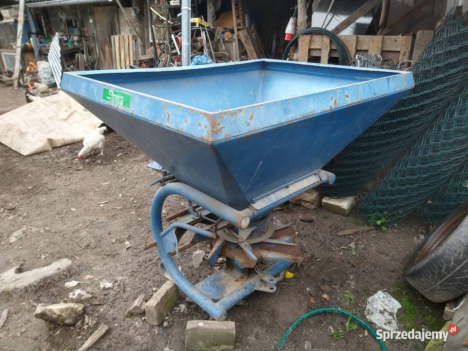 Rozsiewacz nieuszkodzony Rozsiewacze nawozów