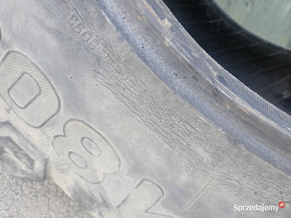 Opona Pirelli 60065 R 34 TM 800 60065r34 Szprotawa