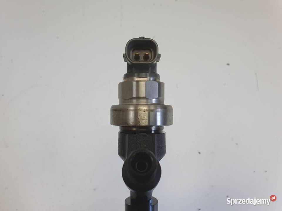 WTRYSKIWACZ Opel Zafira B Astra J 17 CDTI wtrysk osobowe