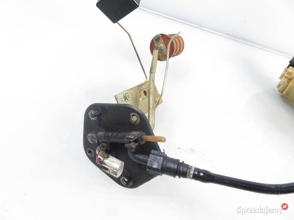 POMPA PALIWA MITSUBISHI OUTLANDER I 24 4WD sprzedam