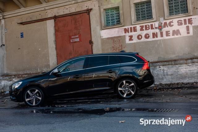 Volvo V60 D3 Rdesign automatyczna Świdnik sprzedam