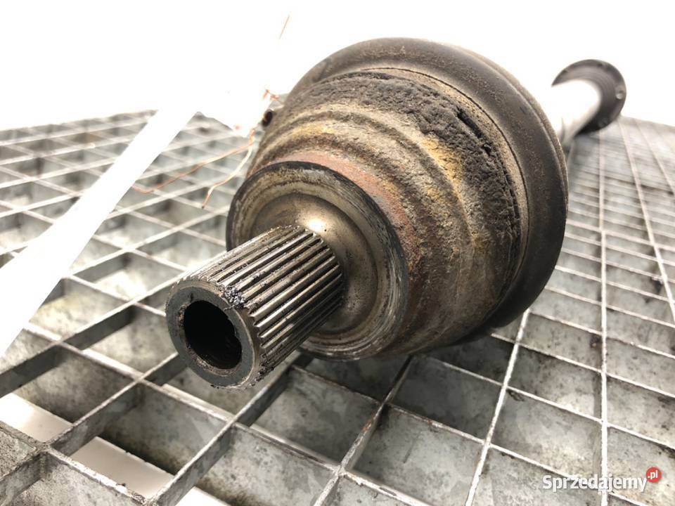 PÓŁOŚ PRAWY PRZÓD AUDI A3 8P 20 150 0313 PRZEGUB