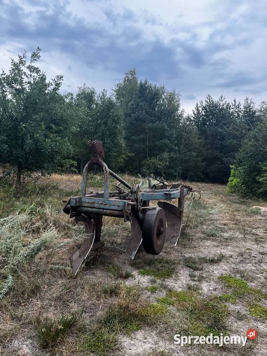 Pług 3 skibowy Zabiełłów
