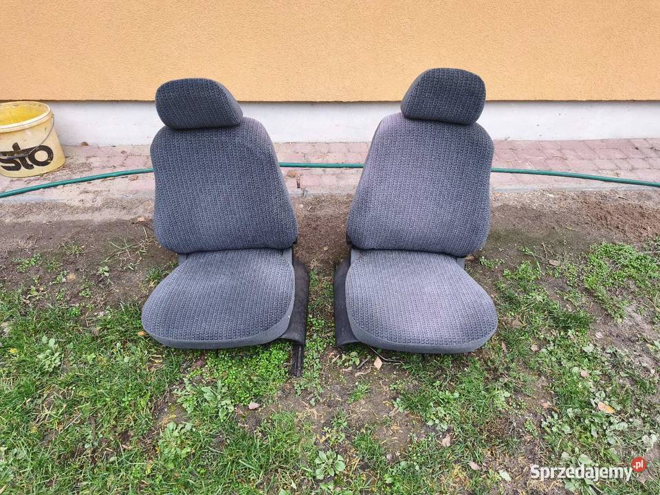 Fotele polonez w stanie Łęczna