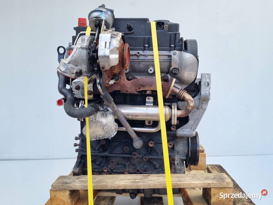 SILNIK KOMPLET VW Touran 20 TDI 170 143 BMN
