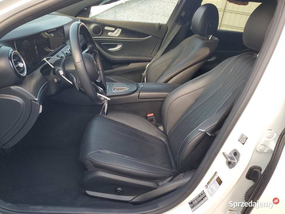 2022 MERCEDESBENZ E 350 Częstochowa