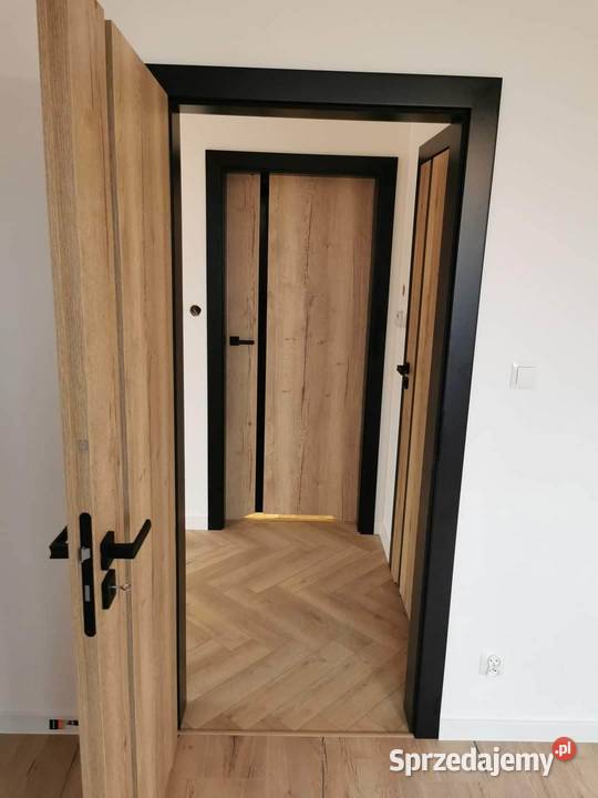 DRZWI z MONTAŻEM OŚCIEŻNICAMI REGULOWANYMI 788 Ostrowiec Świętokrzyski sprzedam