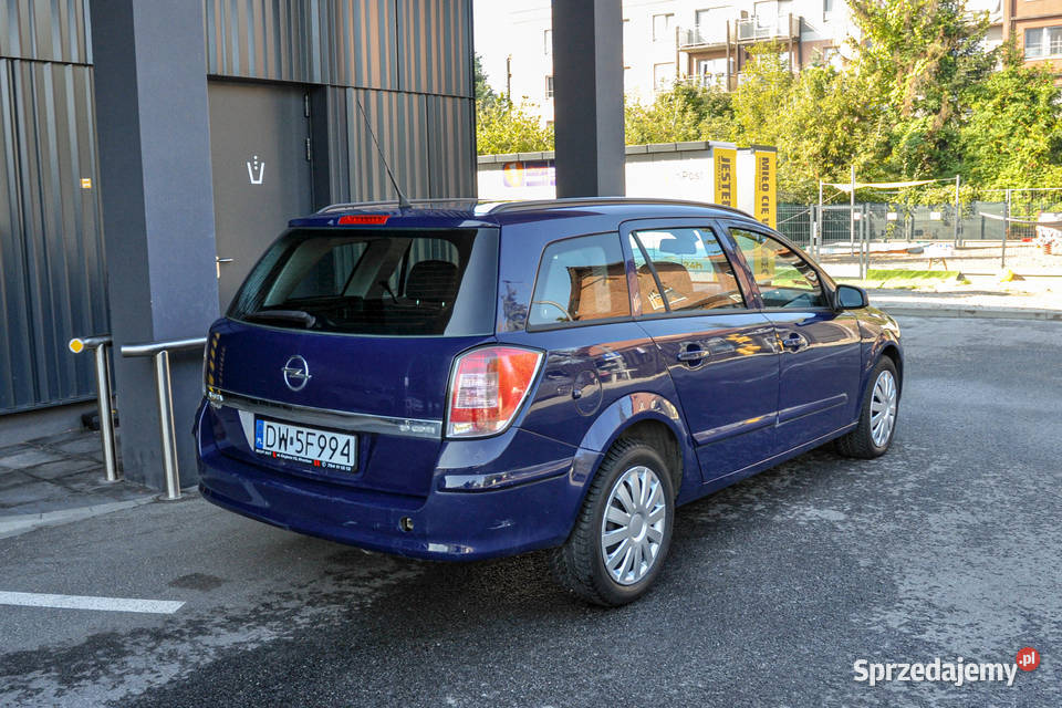 Opel Astra 19CDTI Lift Bezwypadkowa Wrocław sprzedam