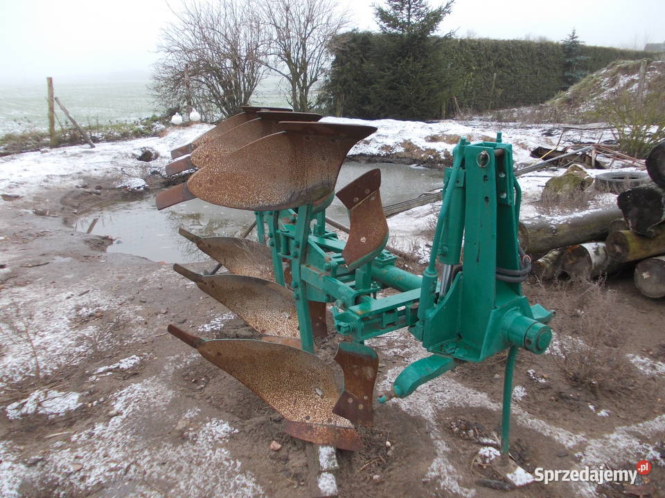 Pług obrotowy 3 nieuszkodzony Podgaje sprzedam