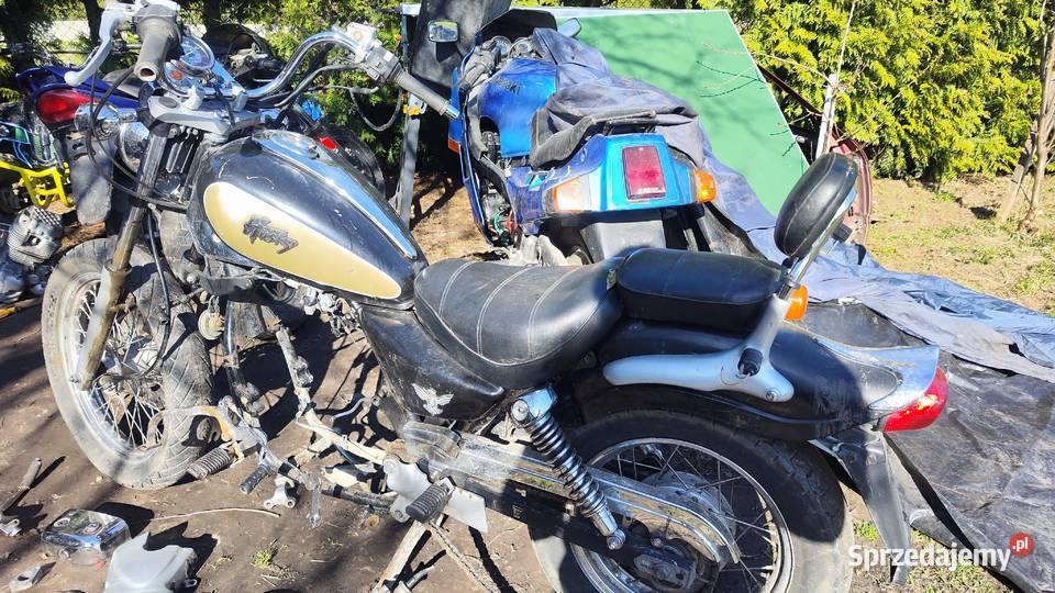 Sym husky 125 części zbiornik kierownica błotnik