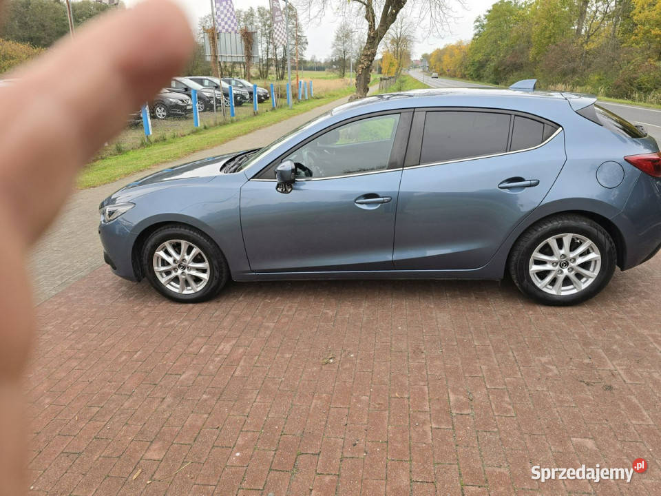 Mazda 3 Mazda 3 15 benzynka z niskim przebiegiem Cielcza
