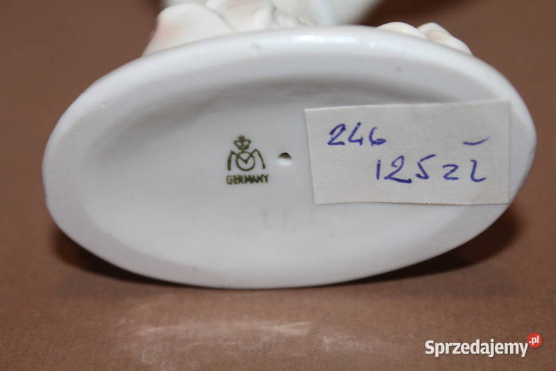 Figurka Lato Metsler Ortloff 246 FiaF Porcelana i szkło Szczecin