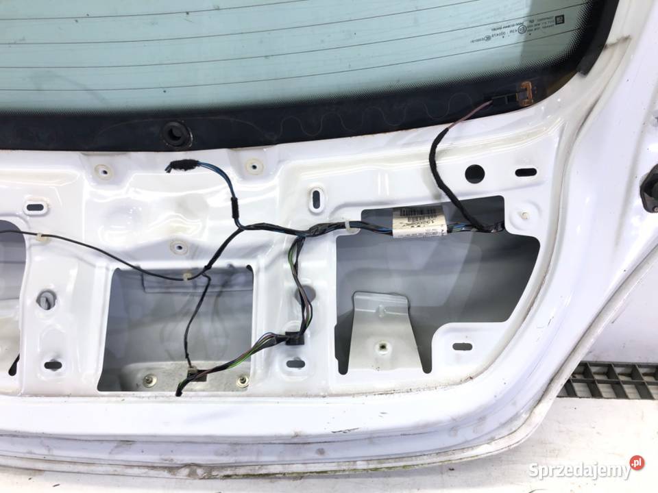 KLAPA TYŁ OPEL CORSA D Hatchback 0614 TYLNA