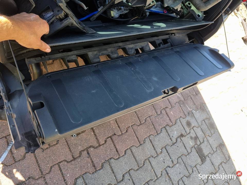 BURTA KLAPY TYŁ TYLNA EVGC PEUGEOT 3008 I BURTA wielkopolskie