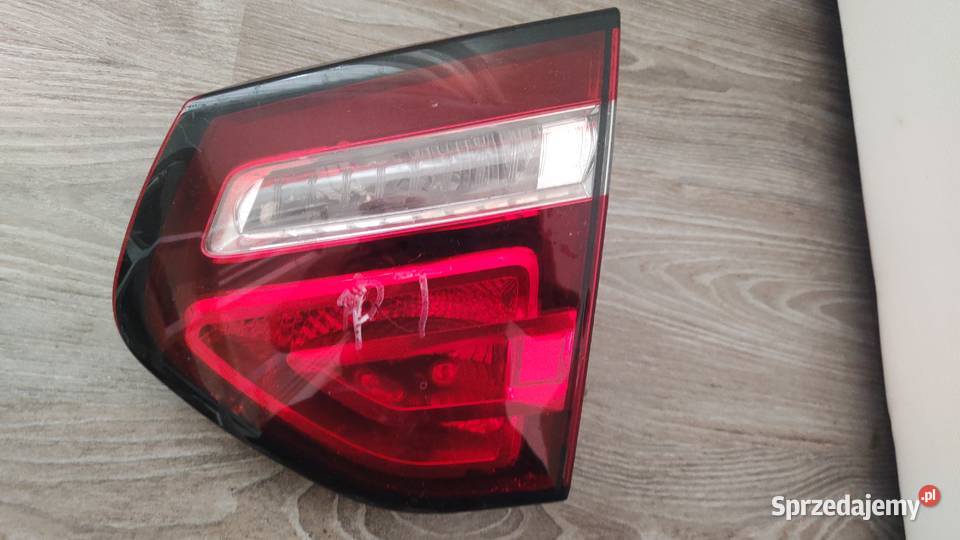 Tylna prawa lampa w klapę Citroen C4 Picasso Wiórek sprzedam