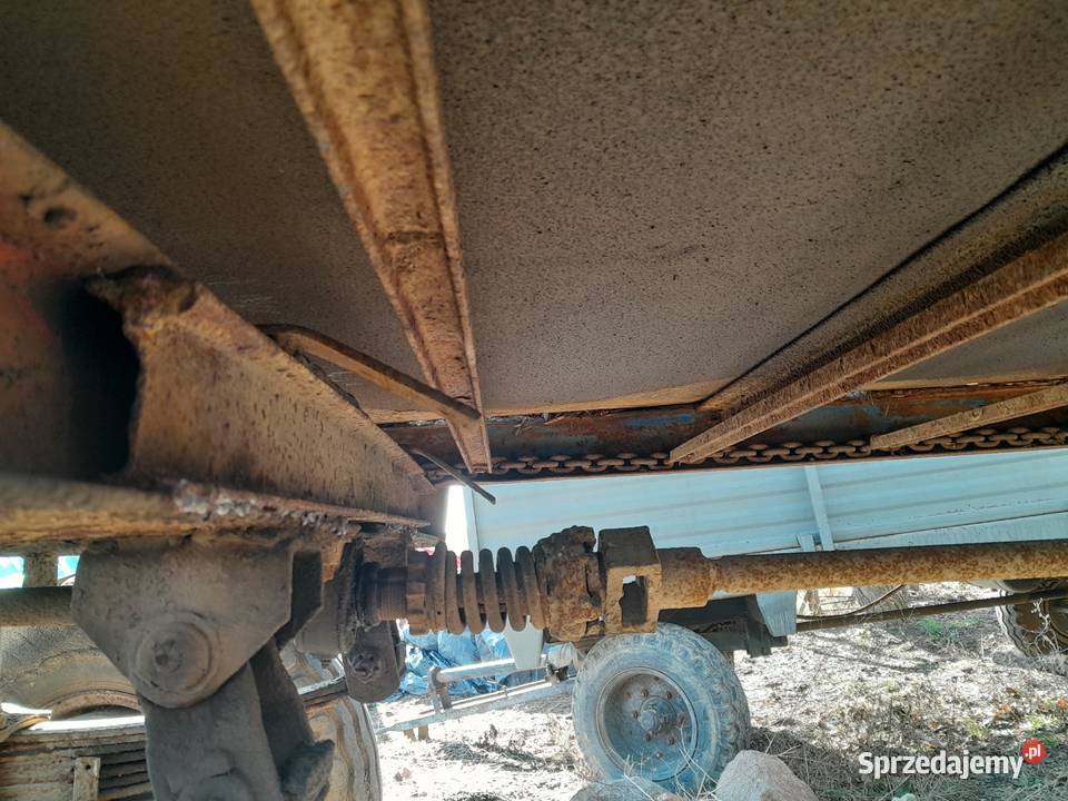 czarna bialostocka nieuszkodzony Rozrzutniki obornika Pakość