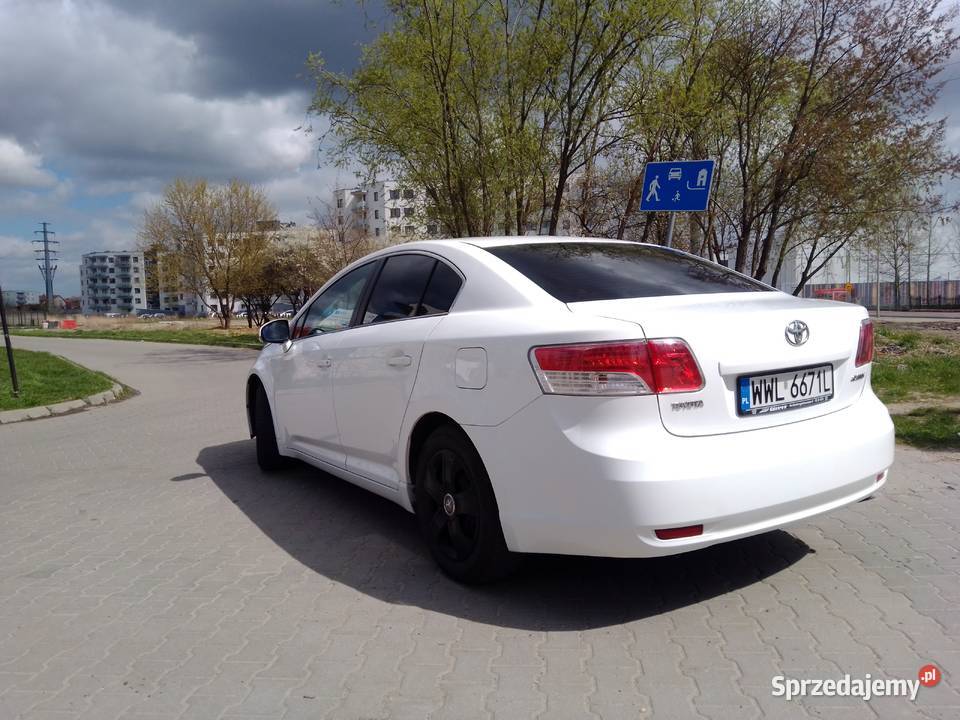 Sprzedam Toyotę Avensis T27 SOL MM Tempomat MP3 Ząbki
