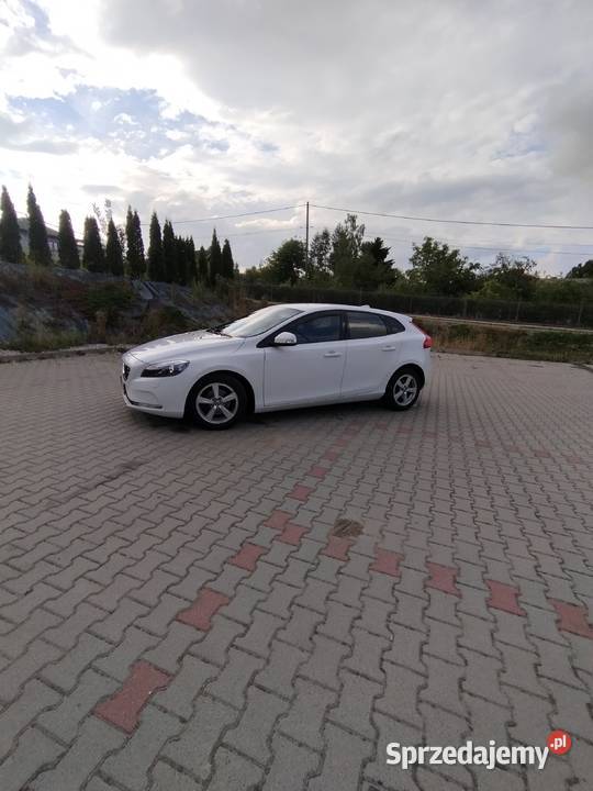 Piękne Volvo V40 V40 podkarpackie