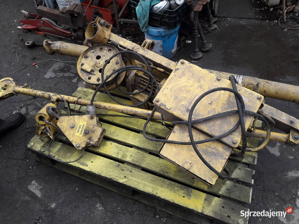 Żuraw przenośny ŻP320 Pszczyna