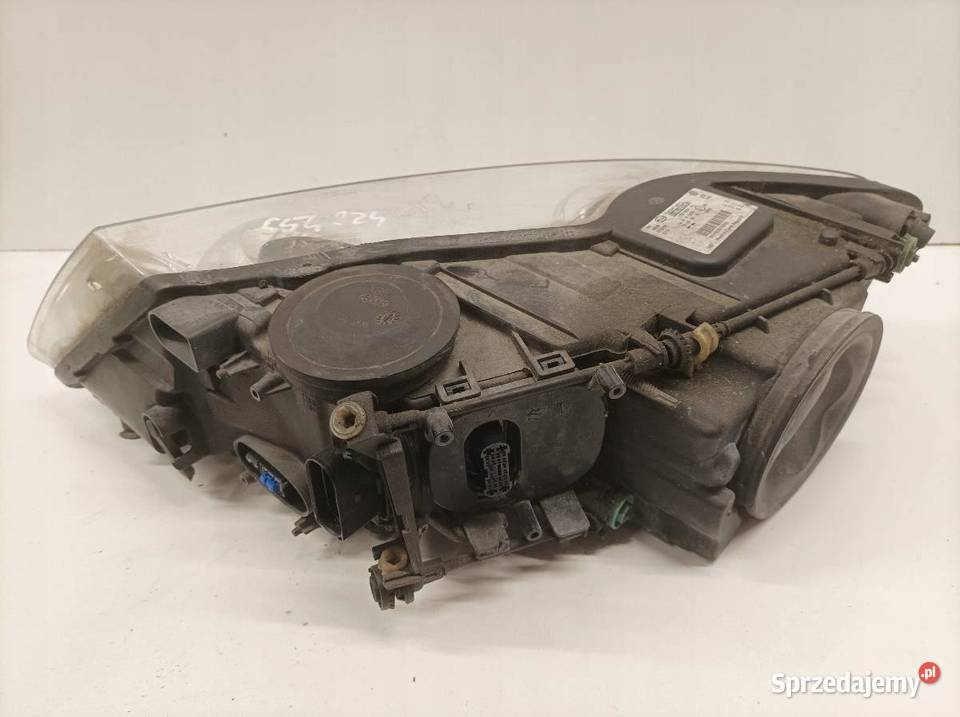 LAMPA PRZÓD PRAWA BI XENON EUROPA LIFT FL 7L VW