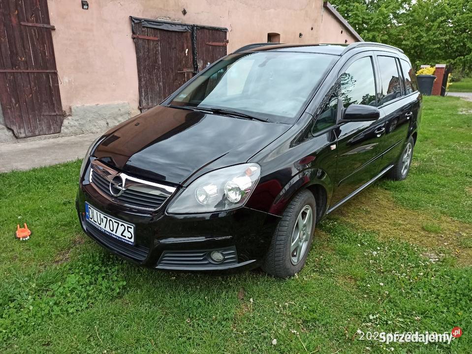 Opel Zafira B 18 LPG 7 osób hak Rok produkcji 2006 Ścinawa