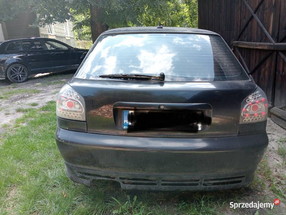 Sprzedam Audiczke A3 8L 97r Benzyna 16 elektryczne szyby