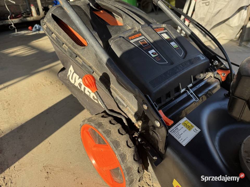Kosiarka spalinowa z napędem Fuxtec Krotoszyn