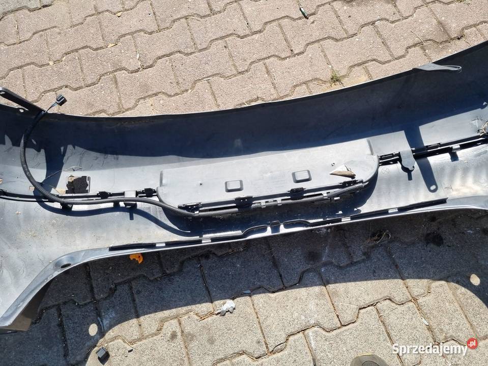 ZDERZAK TYLNY TYŁ RENAULT MEGANE III ZDERZAK osobowe