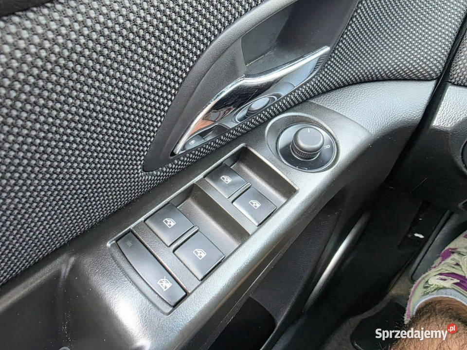 Chevrolet Cruze 18 Benzyna 141 Klimatyzacja Słupsk sprzedam