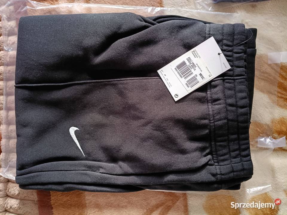 Spodnie nike sprzedam