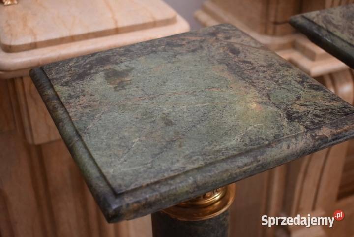 Postumenty Marmurowe Kolumny z Amforami Pilary Kraków