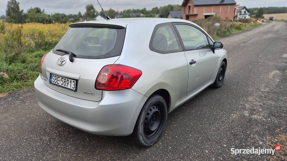 TOYOTA AURIS 14 DIESEL D4D 2009 Auris Częstochowa