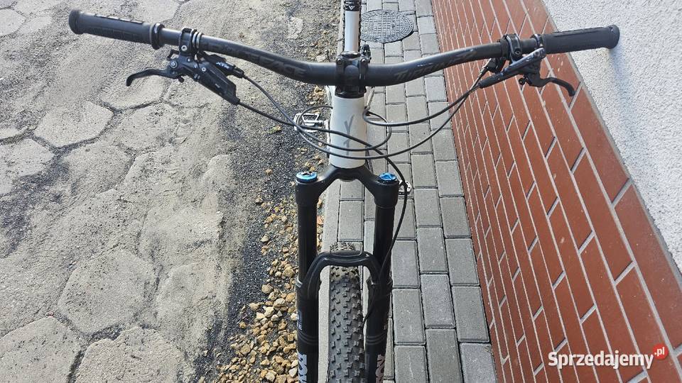 Rower enduro YT Capra CF Pro 2019 rama XL koła