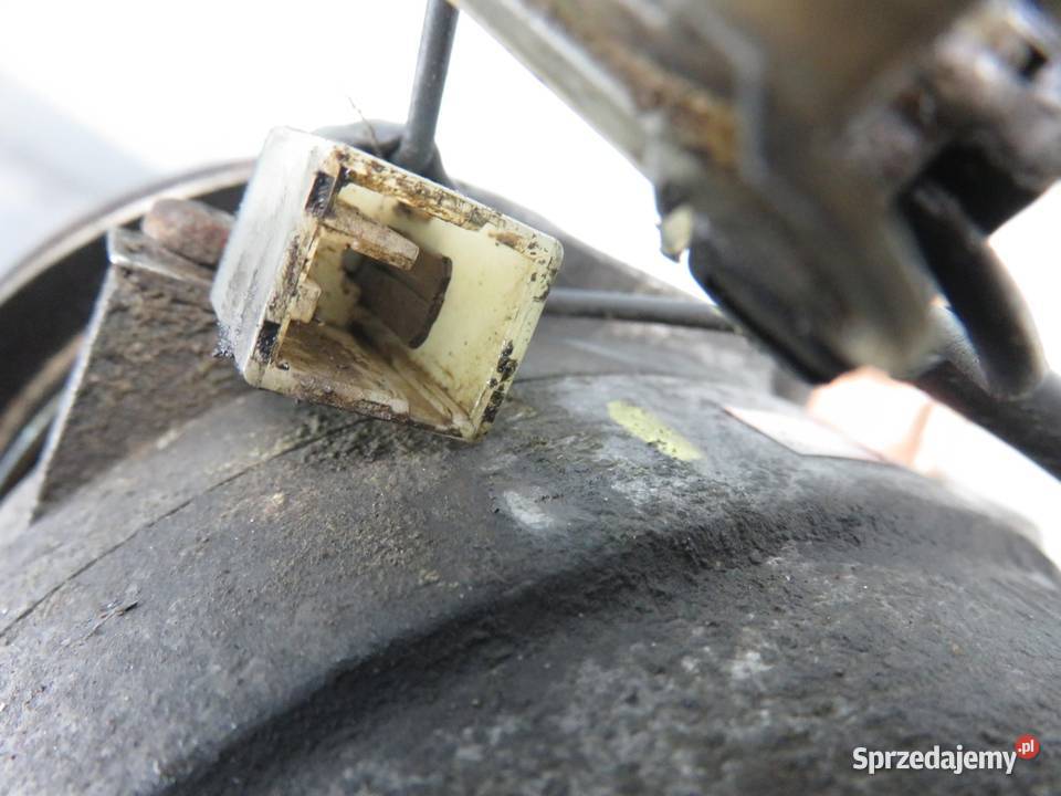 KOMPRESOR KLIMATYZACJI TERRANO II 27 5060212323